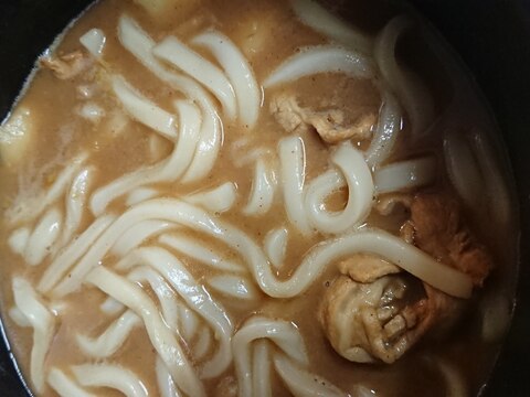 ジューシーカレーうどん